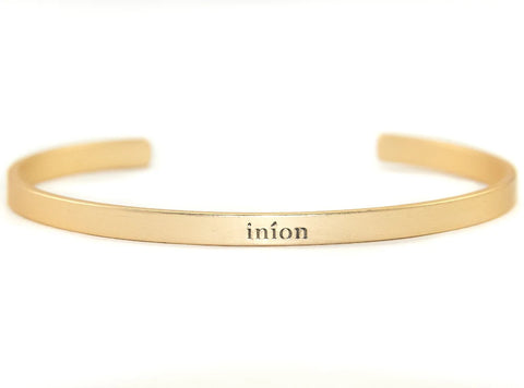 Irish Dialect Bracelet: Daughter