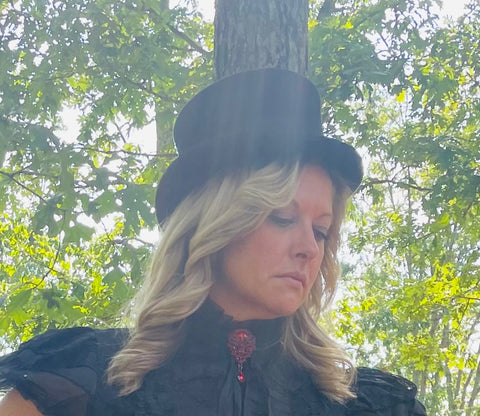 Low Rise Top Hat