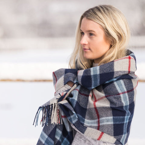 Lochcarron of Scotland Bobbie Lambswool Stole