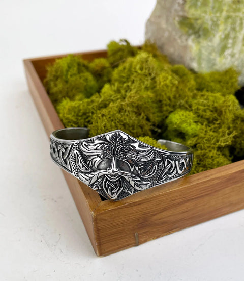 Men's Green Man Stainless Steel Cuff