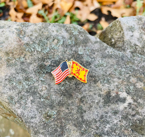 US/Scotland Friendship Pin (Lion Rampant)