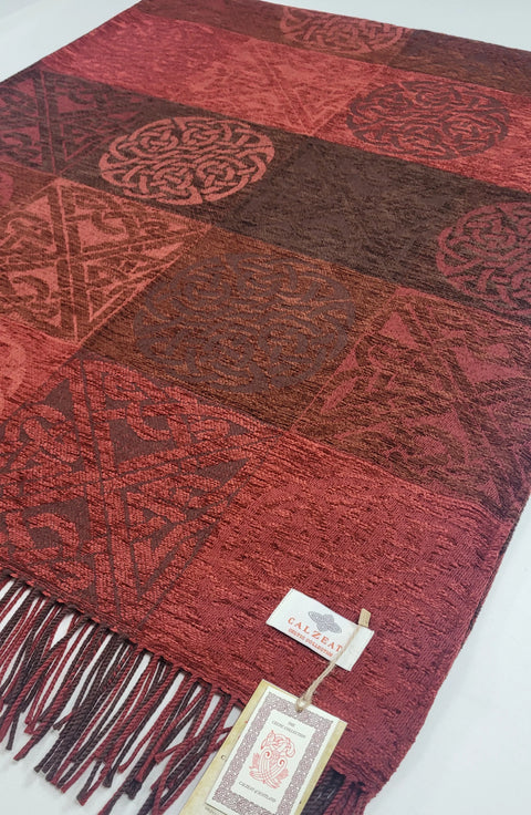 Celtic Knot Jacquard Throw Collection