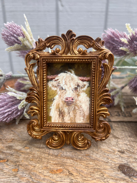 White Highland Cow Wee Art